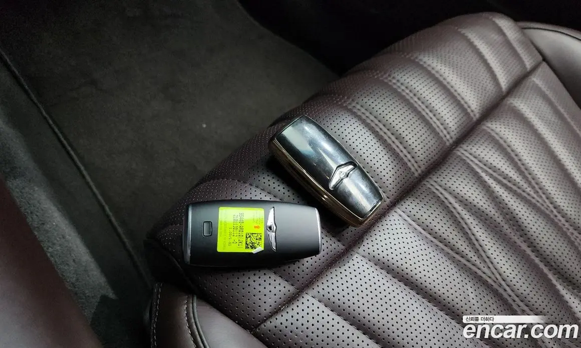 Genesis GV70 2021 2.5 автомат (гидро), фото 21 Genesis GV70 2021 2.5 автомат (гидро), фото 21