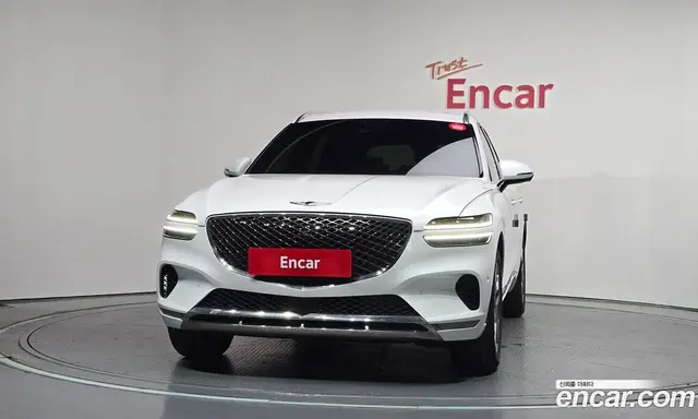 Genesis GV70 2023 2.5 автомат (гидро), миниатюра 3 Genesis GV70 2023 2.5 автомат (гидро), миниатюра 3