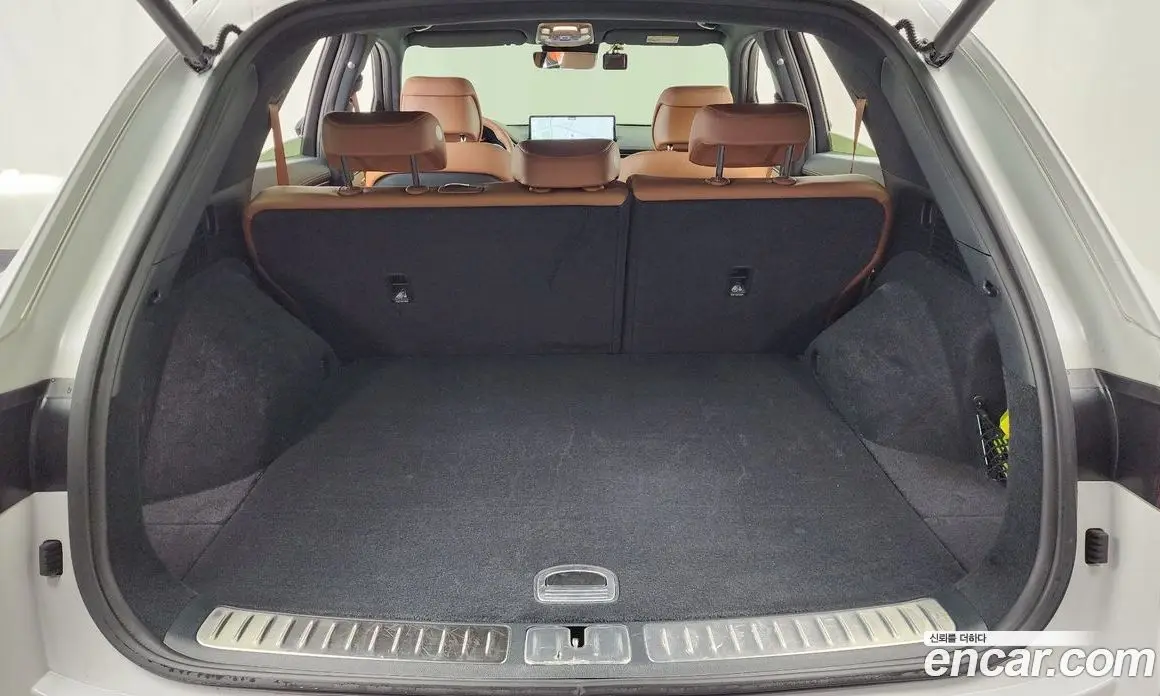 Genesis GV70 2023 2.5 автомат (гидро), фото 26 Genesis GV70 2023 2.5 автомат (гидро), фото 26