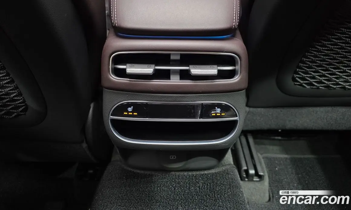 Genesis GV70 2023 2.5 автомат (гидро), фото 30 Genesis GV70 2023 2.5 автомат (гидро), фото 30