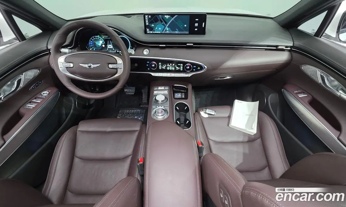 Genesis GV70 2023 2.5 автомат (гидро), фото 10 Genesis GV70 2023 2.5 автомат (гидро), фото 10