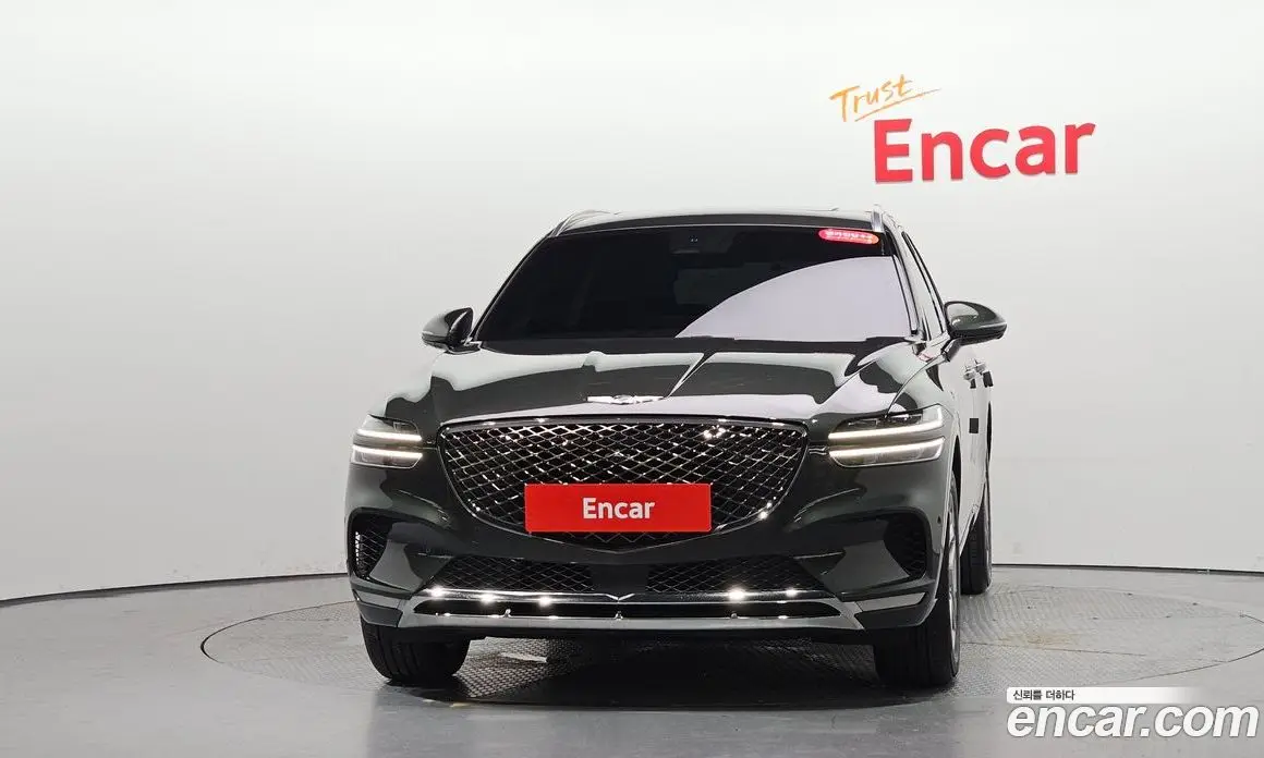 Genesis GV70 2024 2.5 автомат (гидро), фото 2 Genesis GV70 2024 2.5 автомат (гидро), фото 2