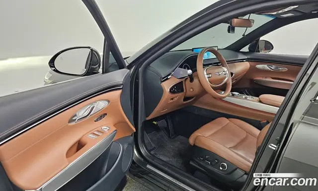 Genesis GV70 2024 2.5 автомат (гидро), миниатюра 12