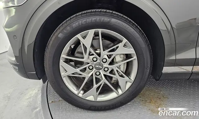 Genesis GV70 2024 2.5 автомат (гидро), миниатюра 4 Genesis GV70 2024 2.5 автомат (гидро), миниатюра 4