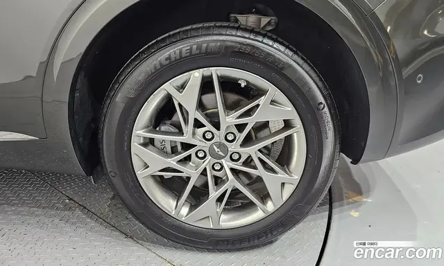 Genesis GV70 2024 2.5 автомат (гидро), миниатюра 6 Genesis GV70 2024 2.5 автомат (гидро), миниатюра 6