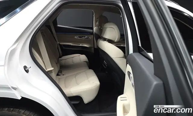 Genesis GV70 2025 2.5 автомат (гидро), миниатюра 12