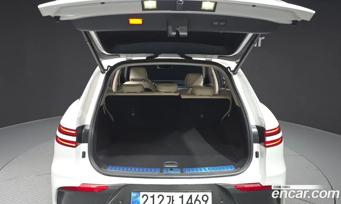 Genesis GV70 2025 2.5 автомат (гидро), фото 20 Genesis GV70 2025 2.5 автомат (гидро), фото 20