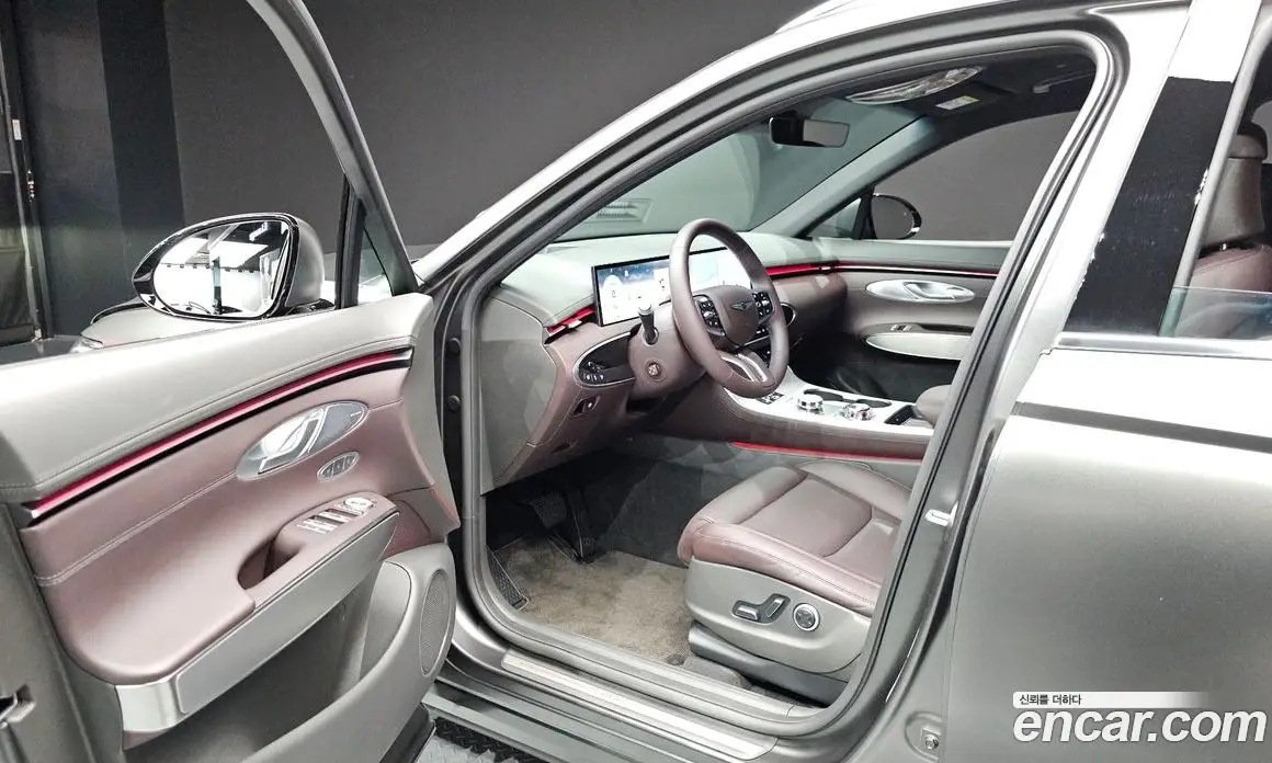 Genesis GV70 2026 2.5 автомат (гидро), фото 13 Genesis GV70 2026 2.5 автомат (гидро), фото 13