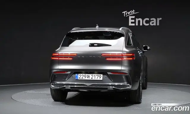 Genesis GV70 2026 2.5 автомат (гидро), миниатюра 4 Genesis GV70 2026 2.5 автомат (гидро), миниатюра 4