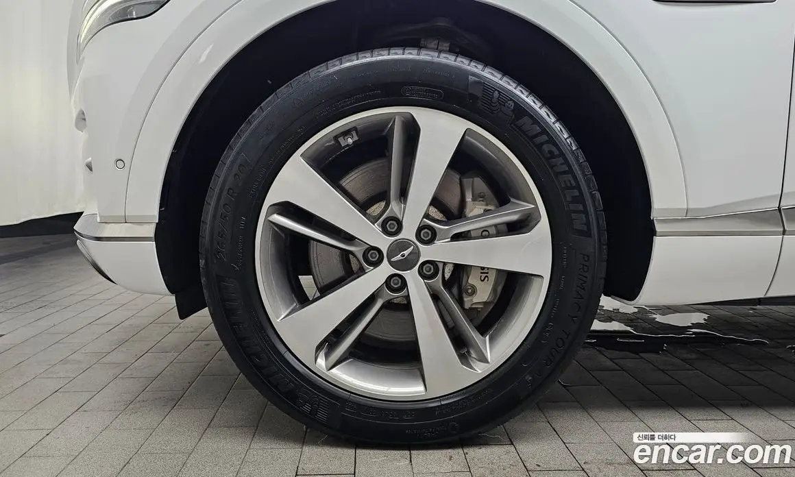 Genesis GV80 2023 2.5 автомат (гидро), фото 4 Genesis GV80 2023 2.5 автомат (гидро), фото 4