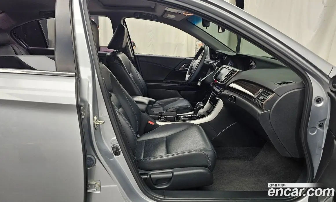 Honda Accord 2015 2.4 автомат (гидро), фото 11 Honda Accord 2015 2.4 автомат (гидро), фото 11