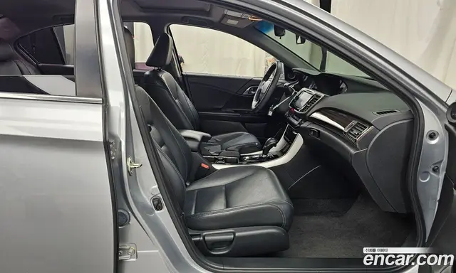 Honda Accord 2015 2.4 автомат (гидро), миниатюра 11 Honda Accord 2015 2.4 автомат (гидро), миниатюра 11