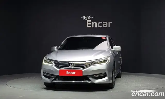 Honda Accord 2015 2.4 автомат (гидро), миниатюра 3 Honda Accord 2015 2.4 автомат (гидро), миниатюра 3