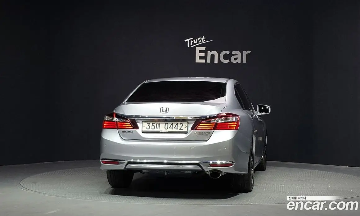 Honda Accord 2015 2.4 автомат (гидро), фото 4 Honda Accord 2015 2.4 автомат (гидро), фото 4