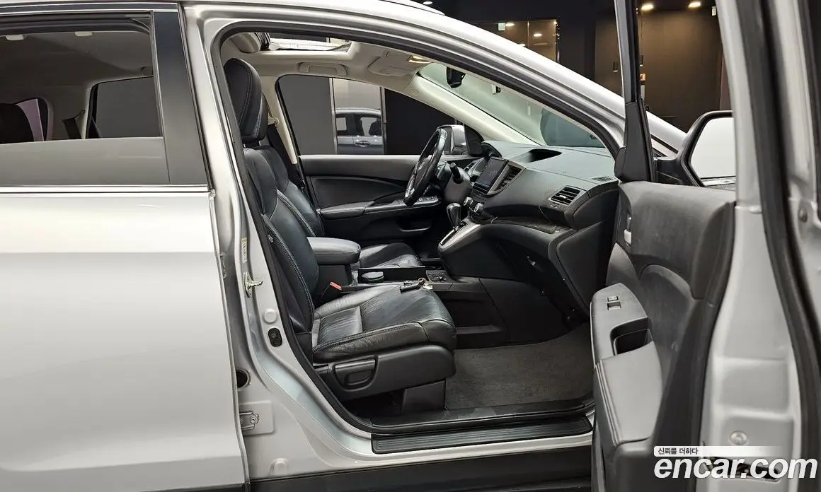 Honda CR-V 2014 2.4 автомат (гидро), фото 12 Honda CR-V 2014 2.4 автомат (гидро), фото 12