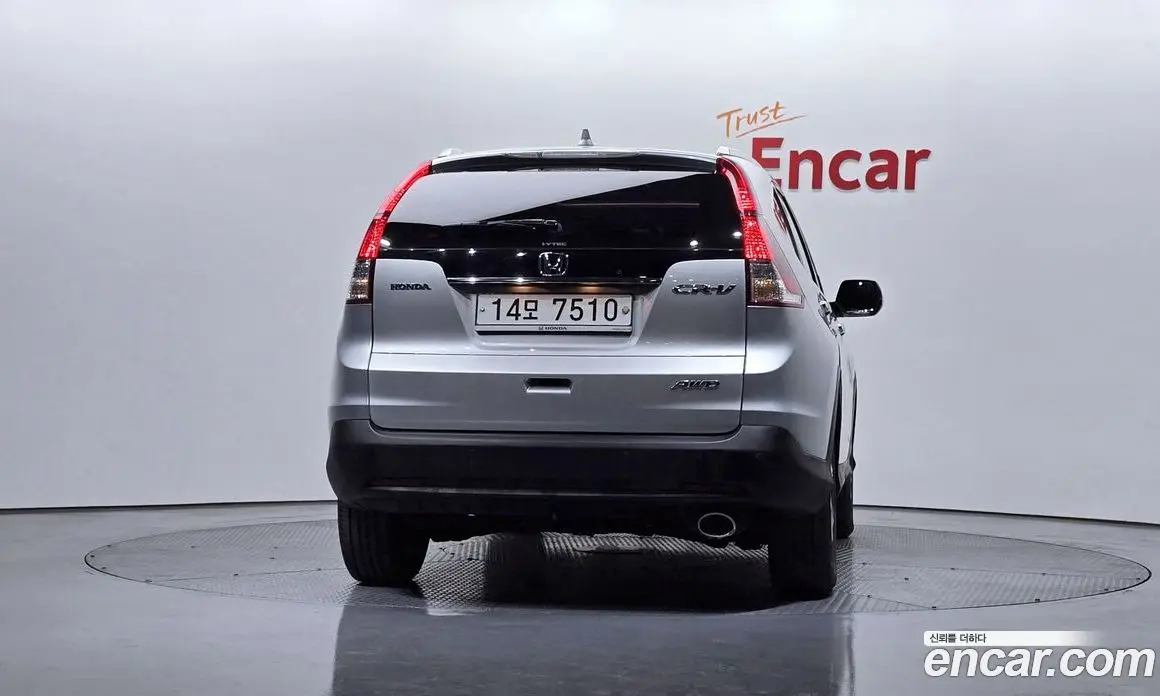 Honda CR-V 2014 2.4 автомат (гидро), фото 4 Honda CR-V 2014 2.4 автомат (гидро), фото 4