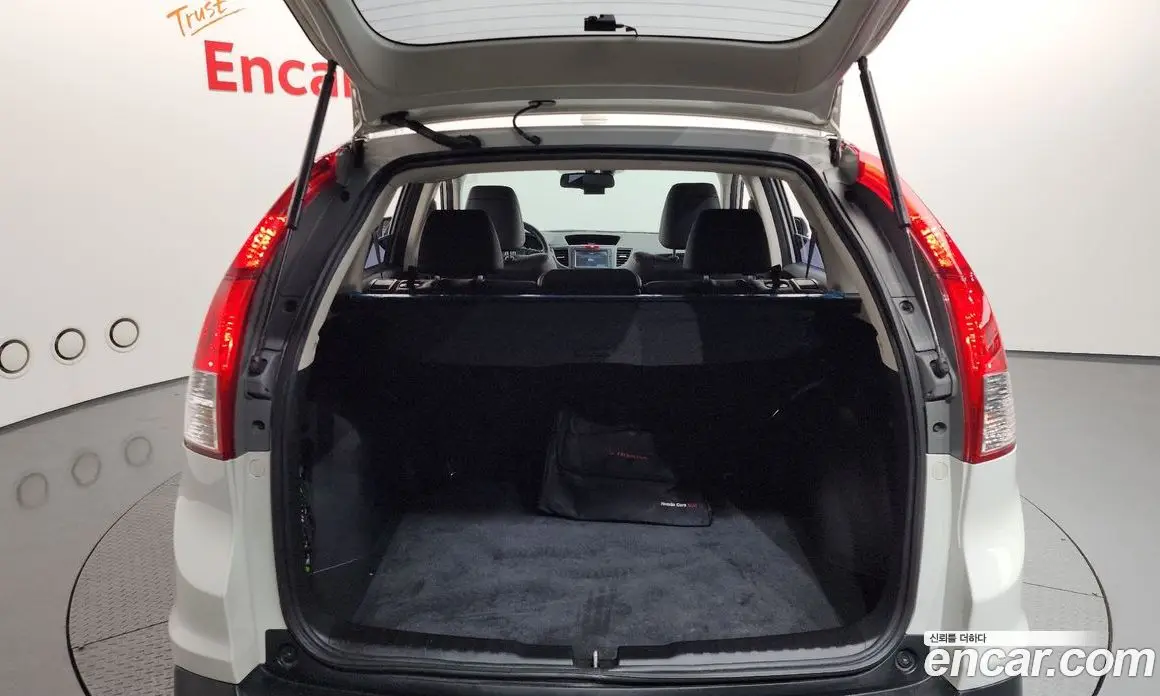 Honda CR-V 2014 2.4 автомат (гидро), фото 20 Honda CR-V 2014 2.4 автомат (гидро), фото 20