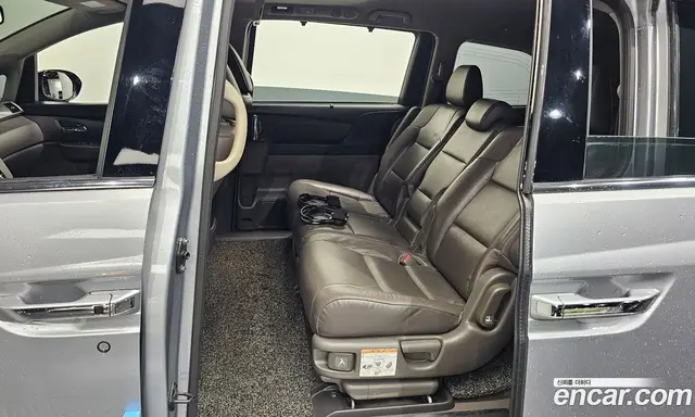 Honda Odyssey 2016 3.5 автомат (гидро), миниатюра 11 Honda Odyssey 2016 3.5 автомат (гидро), миниатюра 11