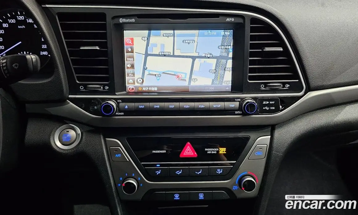 Hyundai Avante 2017 1.6 автомат (гидро), фото 18