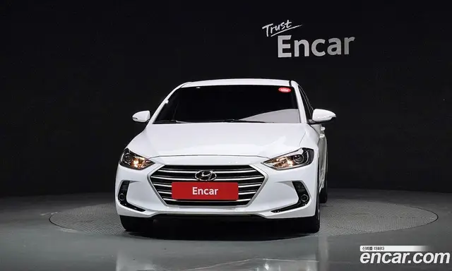 Hyundai Avante 2017 1.6 автомат (гидро), миниатюра 3