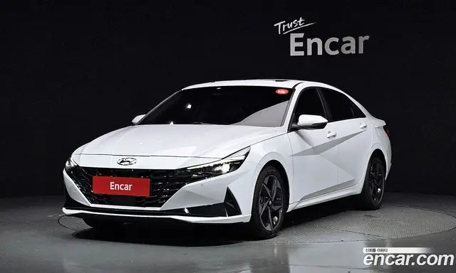 Hyundai Avante 2021 1.6 автомат (гидро), миниатюра 1