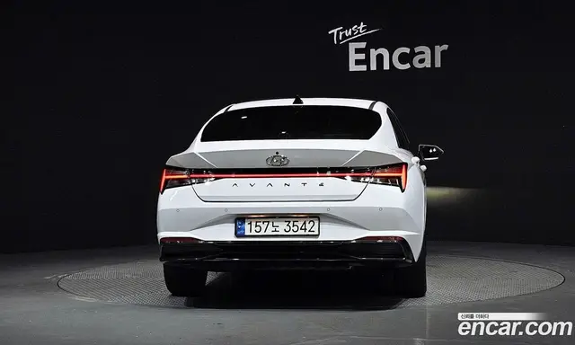 Hyundai Avante 2021 1.6 автомат (гидро), миниатюра 4