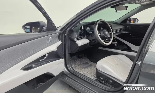 Hyundai Avante 2022 1.6 автомат (гидро), миниатюра 12