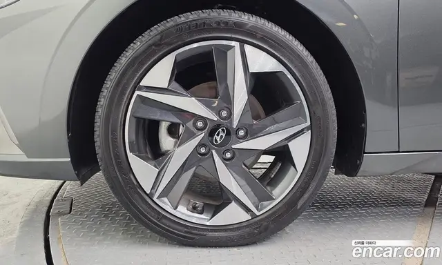 Hyundai Avante 2022 1.6 автомат (гидро), миниатюра 4 Hyundai Avante 2022 1.6 автомат (гидро), миниатюра 4
