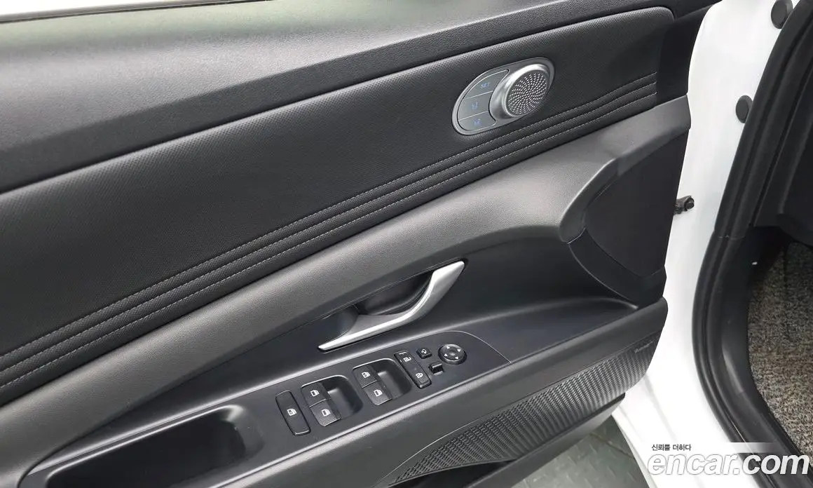 Hyundai Avante 2023 1.6 автомат (гидро), фото 24 Hyundai Avante 2023 1.6 автомат (гидро), фото 24
