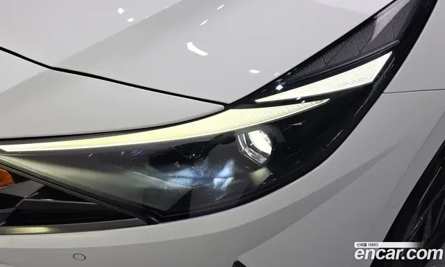 Hyundai Avante 2023 1.6 автомат (гидро), миниатюра 8 Hyundai Avante 2023 1.6 автомат (гидро), миниатюра 8