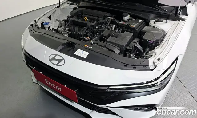 Hyundai Avante 2025 1.6 автомат (гидро), миниатюра 6