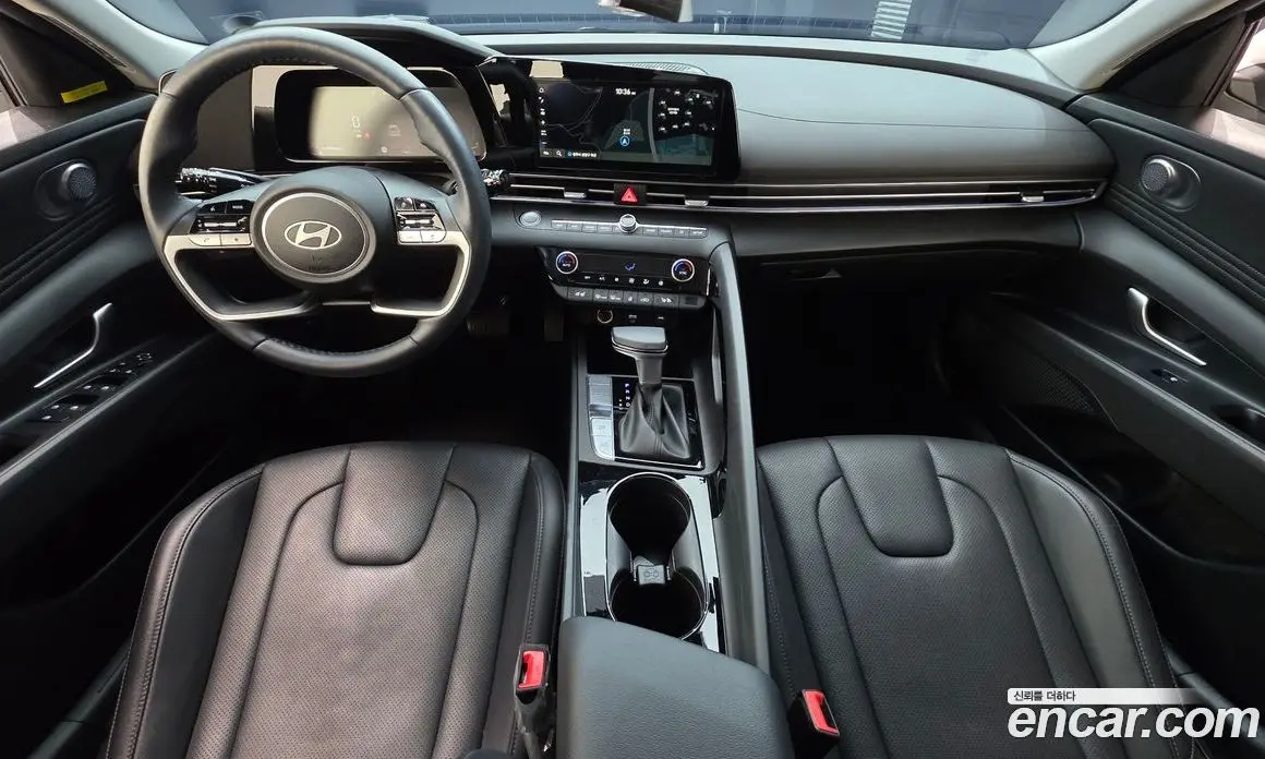 Hyundai Avante 2025 1.6 автомат (гидро), фото 7