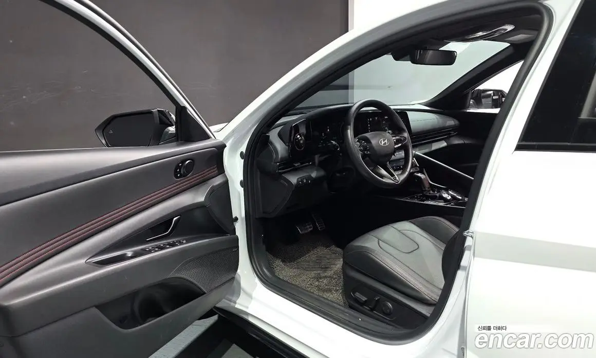 Hyundai Avante 2025 1.6 автомат (гидро), фото 10 Hyundai Avante 2025 1.6 автомат (гидро), фото 10