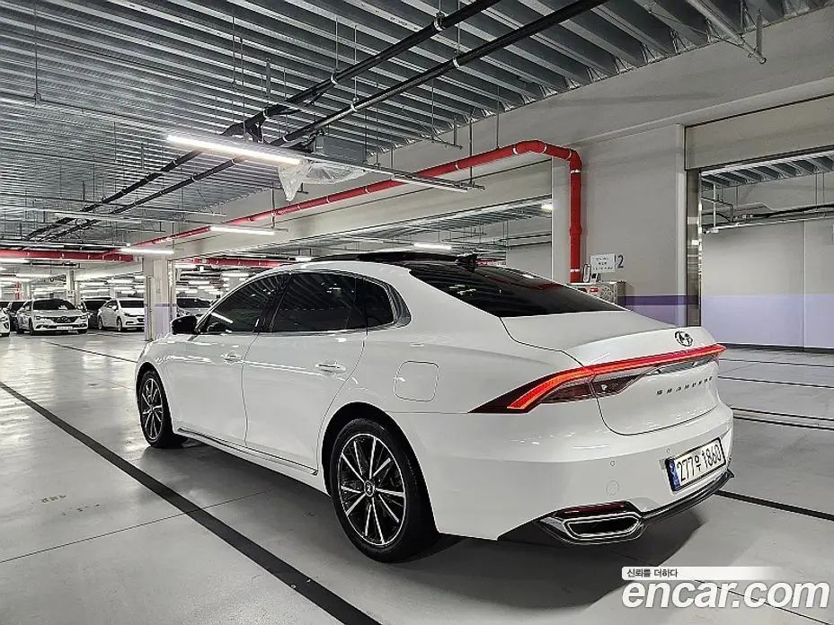 Hyundai Grandeur 2022 2.5 автомат (гидро), фото 4 Hyundai Grandeur 2022 2.5 автомат (гидро), фото 4