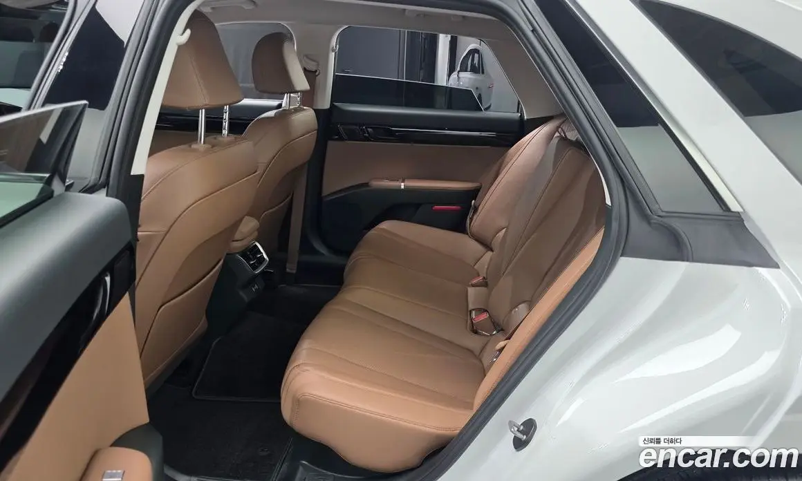 Hyundai Grandeur 2023 1.6 автомат (гидро), фото 17 Hyundai Grandeur 2023 1.6 автомат (гидро), фото 17