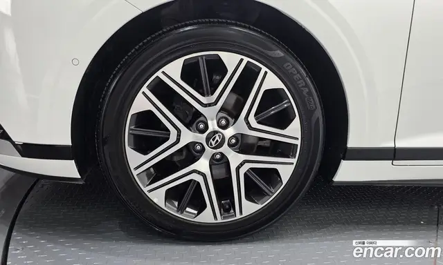 Hyundai Grandeur 2023 1.6 автомат (гидро), миниатюра 4 Hyundai Grandeur 2023 1.6 автомат (гидро), миниатюра 4