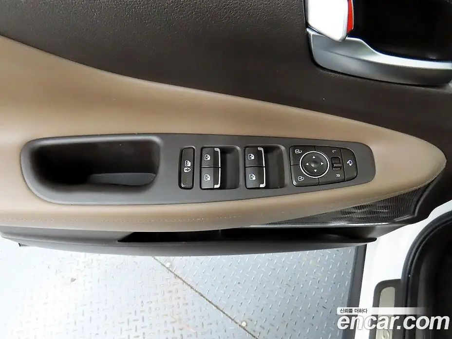 Hyundai Santa Fe 2023 2.5 автомат (гидро), фото 11