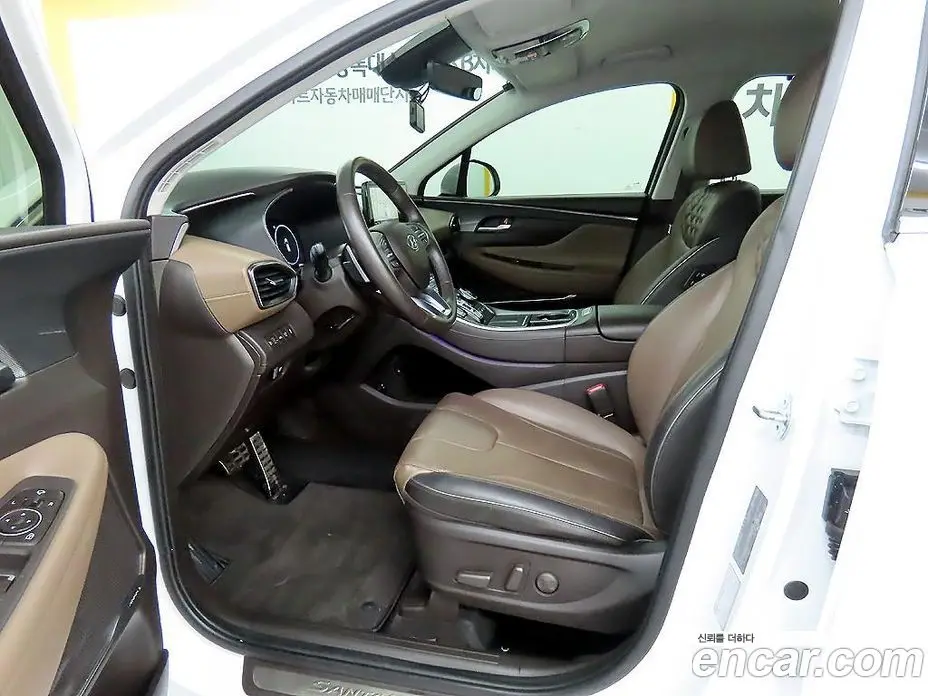 Hyundai Santa Fe 2023 2.5 автомат (гидро), фото 5