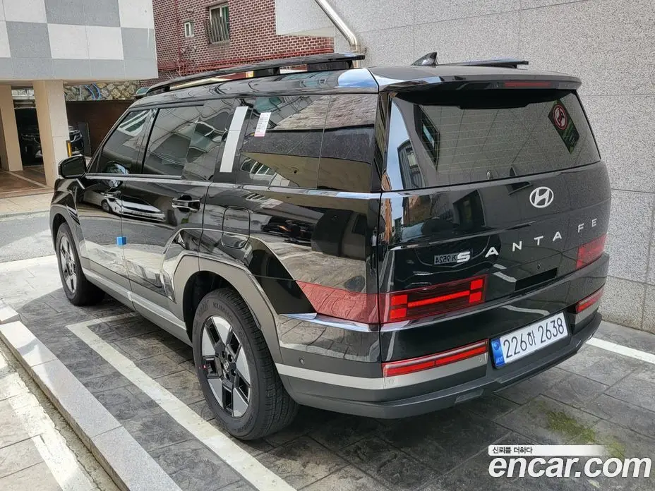 Hyundai Santa Fe 2025 1.6 автомат (гидро), фото 3
