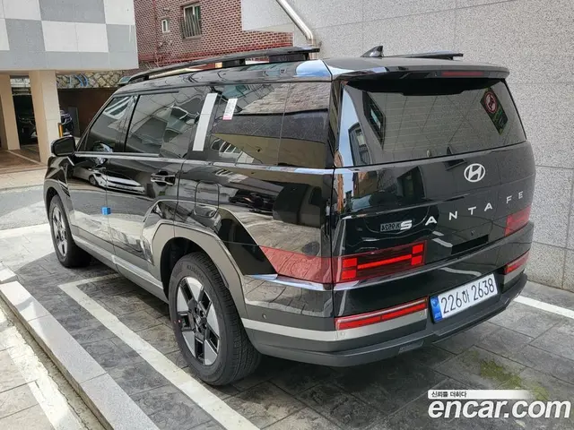 Hyundai Santa Fe 2025 1.6 автомат (гидро), миниатюра 3