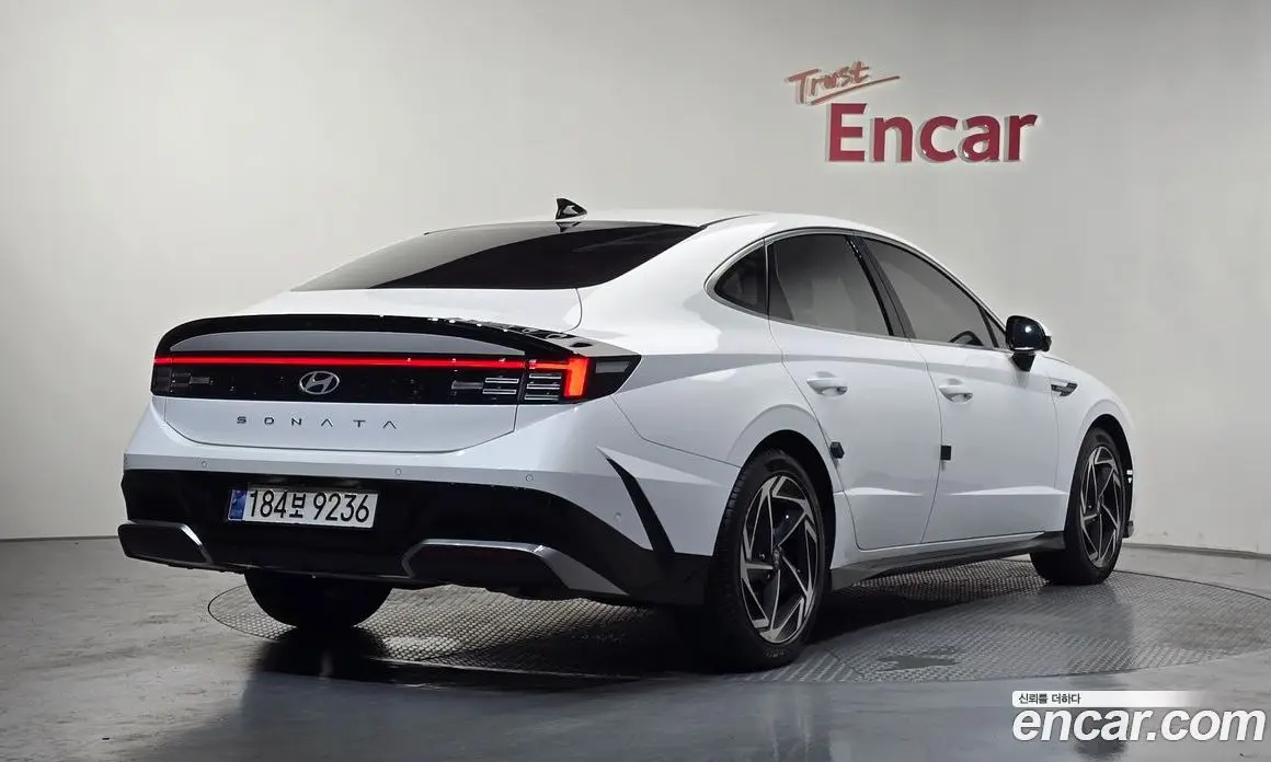Hyundai Sonata 2025 1.6 автомат (гидро), фото 2 Hyundai Sonata 2025 1.6 автомат (гидро), фото 2