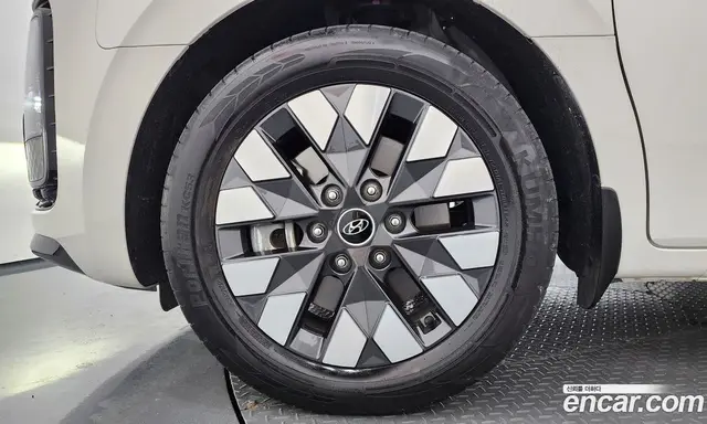 Hyundai Staria 2022 3.5 автомат (гидро), миниатюра 5 Hyundai Staria 2022 3.5 автомат (гидро), миниатюра 5