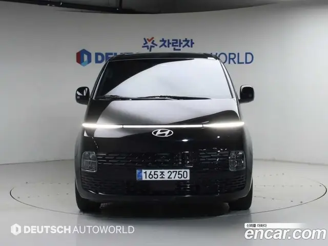 Hyundai Staria 2024 2.2 автомат (гидро), миниатюра 3