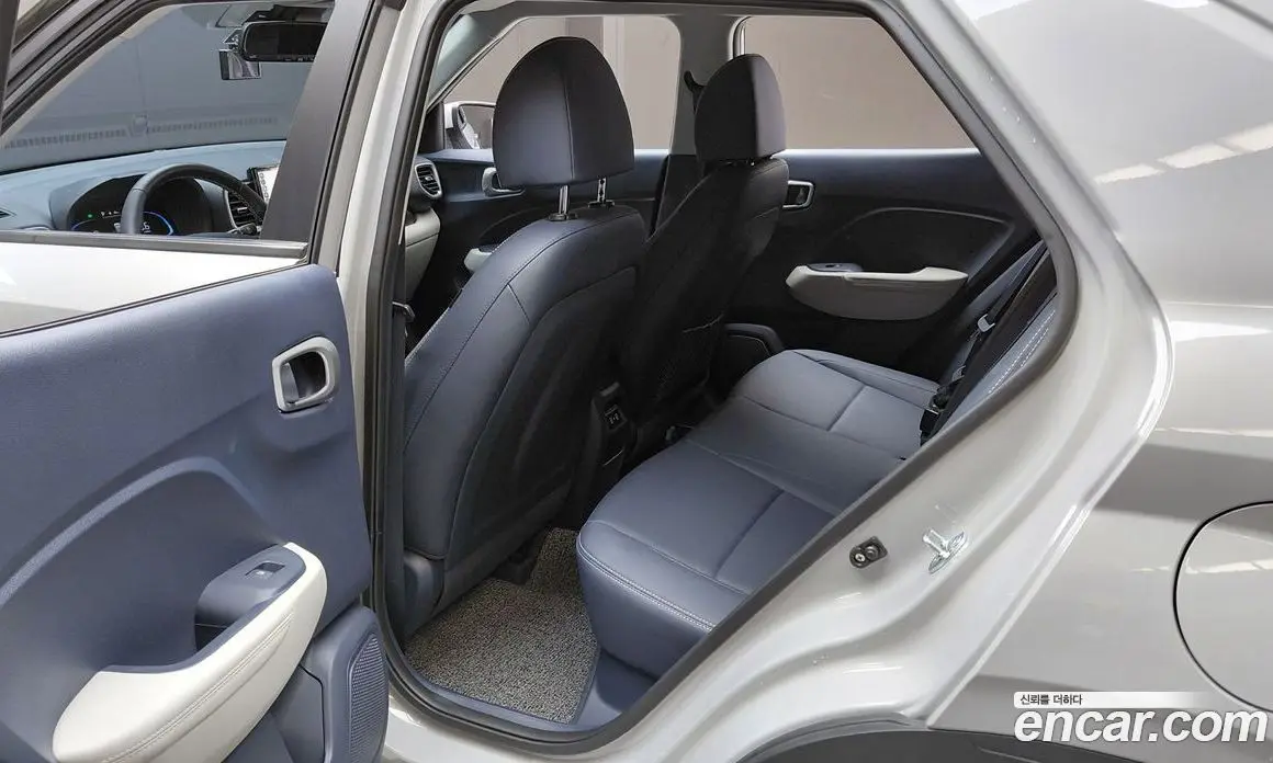 Hyundai Venue 2025 1.6 автомат (гидро), фото 18 Hyundai Venue 2025 1.6 автомат (гидро), фото 18