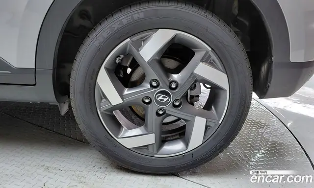 Hyundai Venue 2025 1.6 автомат (гидро), миниатюра 7 Hyundai Venue 2025 1.6 автомат (гидро), миниатюра 7