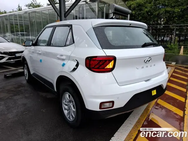 Hyundai Venue 2026 1.6 автомат (гидро), миниатюра 2 Hyundai Venue 2026 1.6 автомат (гидро), миниатюра 2