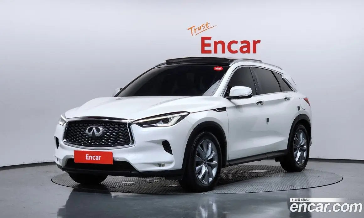 Infiniti QX50 2019 2.0 автомат (гидро), фото 1 Infiniti QX50 2019 2.0 автомат (гидро), фото 1