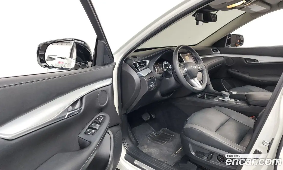 Infiniti QX50 2019 2.0 автомат (гидро), фото 13 Infiniti QX50 2019 2.0 автомат (гидро), фото 13