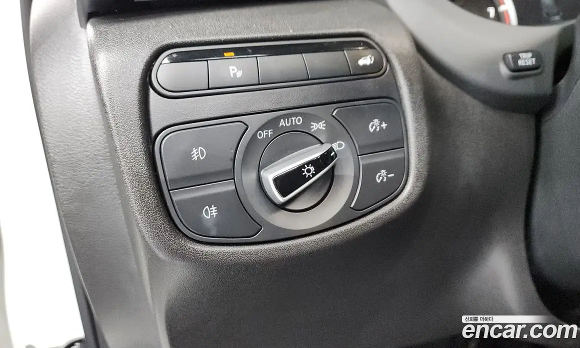 Infiniti QX50 2019 2.0 автомат (гидро), фото 28 Infiniti QX50 2019 2.0 автомат (гидро), фото 28