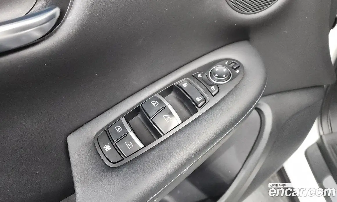 Infiniti QX50 2019 2.0 автомат (гидро), фото 30 Infiniti QX50 2019 2.0 автомат (гидро), фото 30